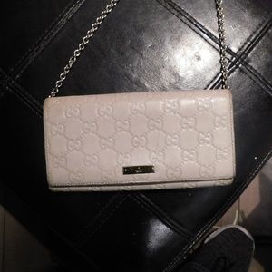 White Gucci clutch
